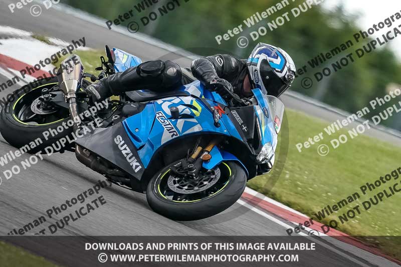 donington no limits trackday;donington park photographs;donington trackday photographs;no limits trackdays;peter wileman photography;trackday digital images;trackday photos